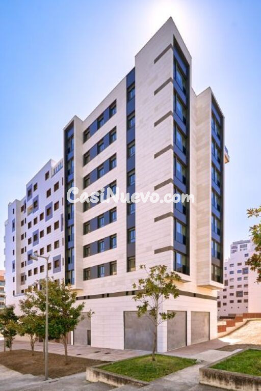 Local comercial en Venta en Vitoria ZABALGANA Álava