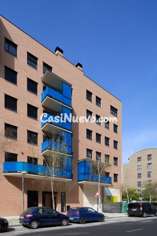 Local comercial en Venta en Vitoria SALBURUA Álava