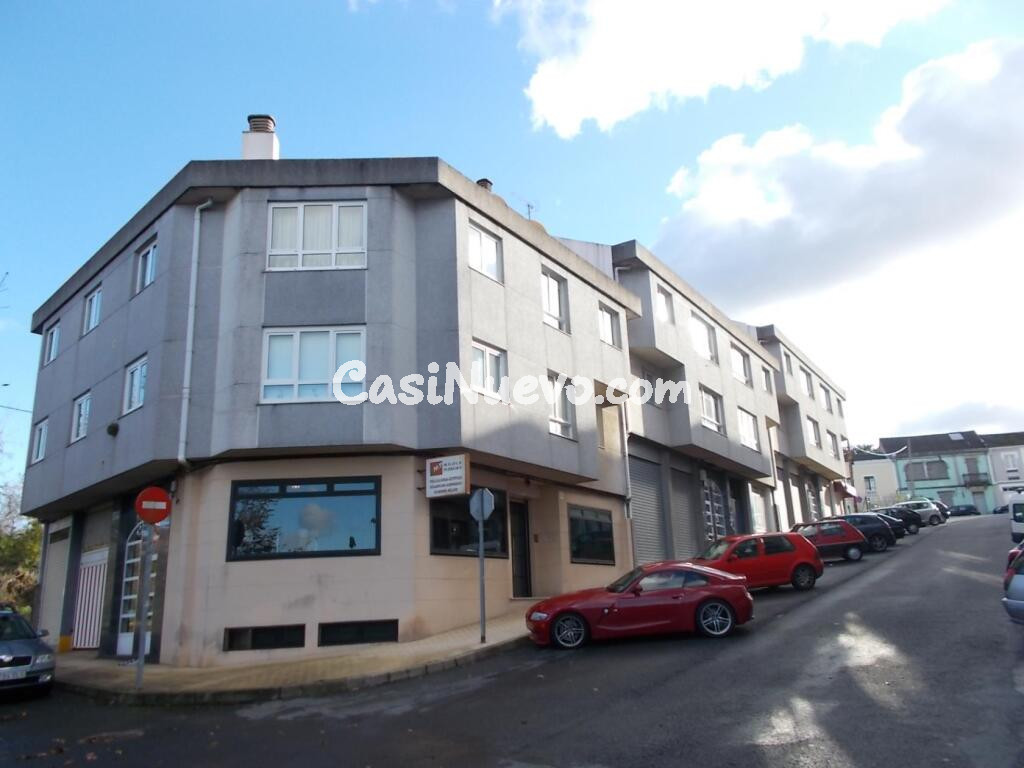 Local comercial en Venta en Oleiros (Santa Maria Oleiros) La Coruña