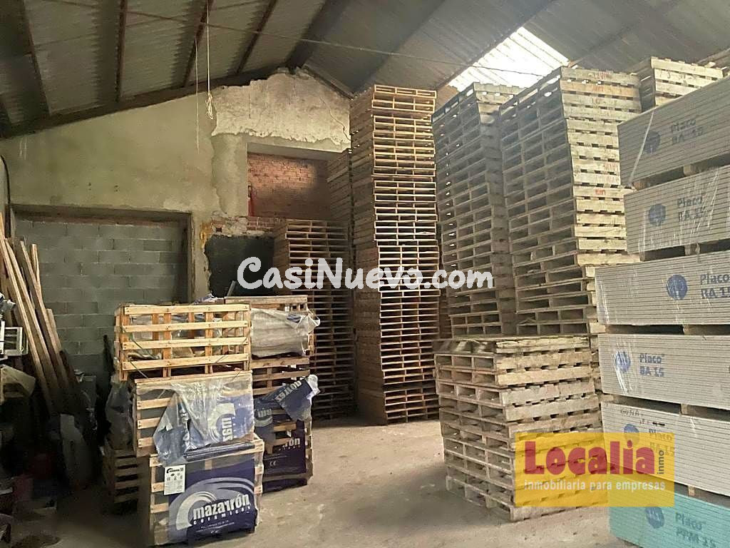 Nave Industrial de 1500m2 en Arenas de Iguña