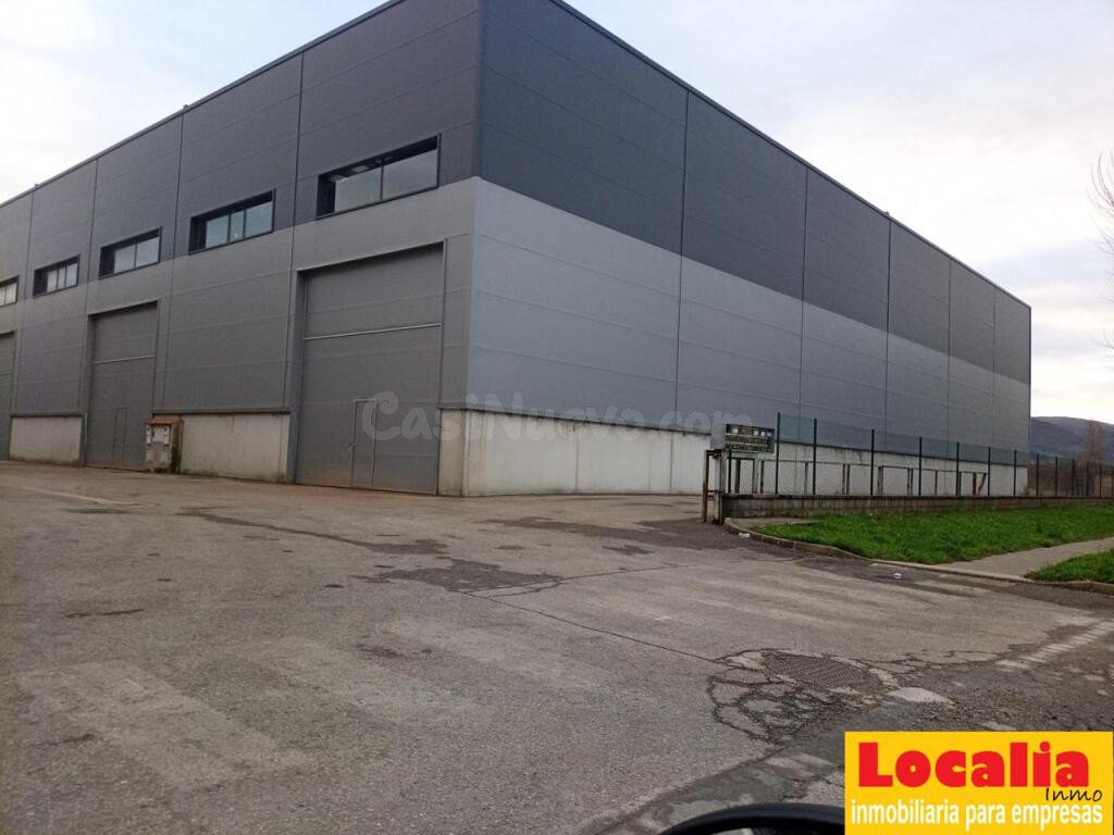 Naves en venta en Polígono de Barros, Cantabria - foto 2
