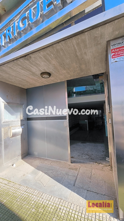 Oficinas, hotel, residencia, local en Santander