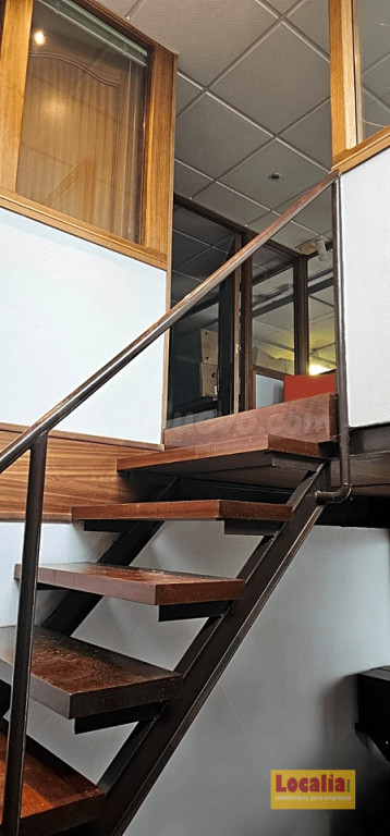 Nave Industrial en venta en Santa Cruz de Bezana de 310 m2 - foto 4