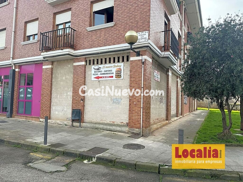Local diáfano en bruto de 180m² situado en Cartes