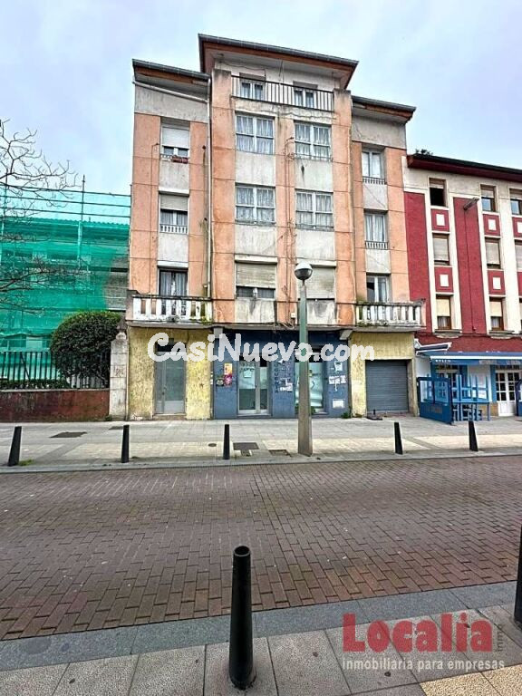Oportunidad de Inversión: Edificio en Torrelavega, Cantabria