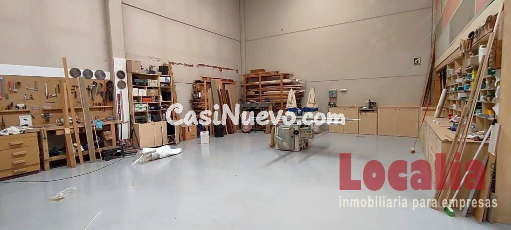 Negocio de carpintería en Barros, Cantabria.