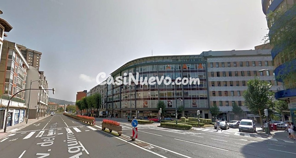 Oficinas en el centro de Bilbao, Vizcaya.