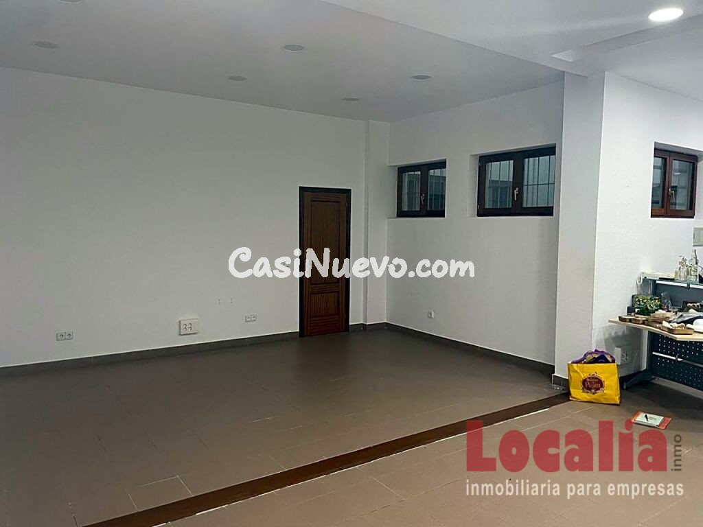 Local para oficinas en Torrelavega, Cantabria.