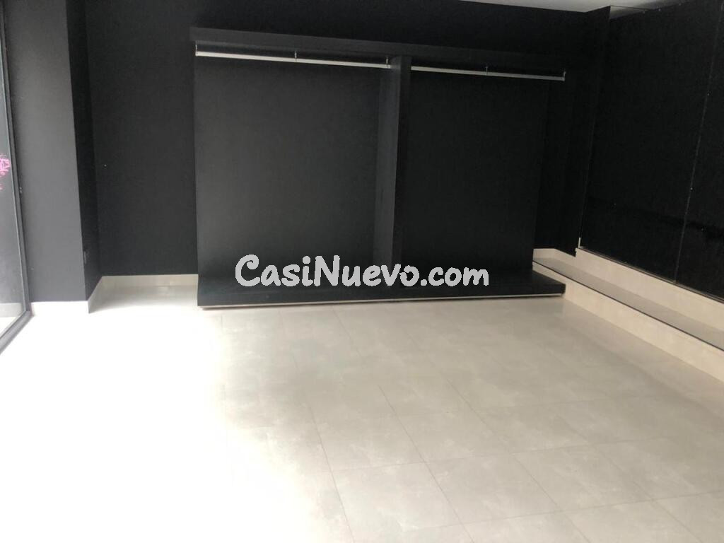 Local de tres niveles en Torrelavega, Cantabria.