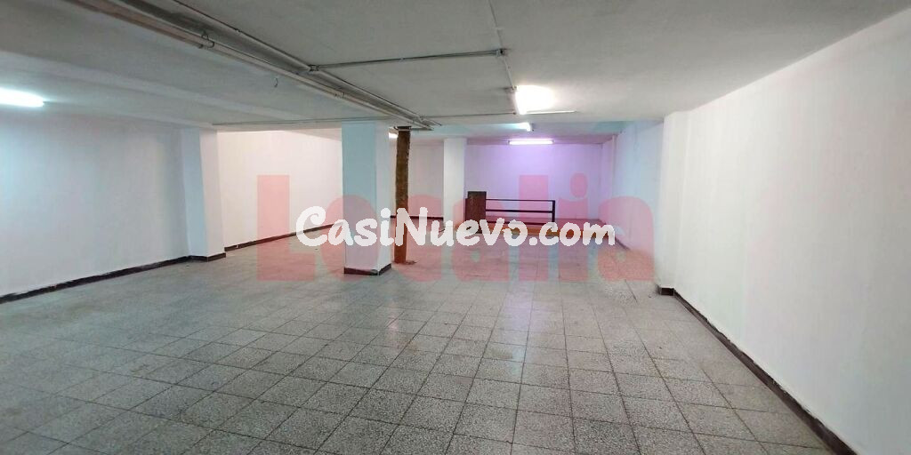 Magnífico local frente a Las estaciones, Santander