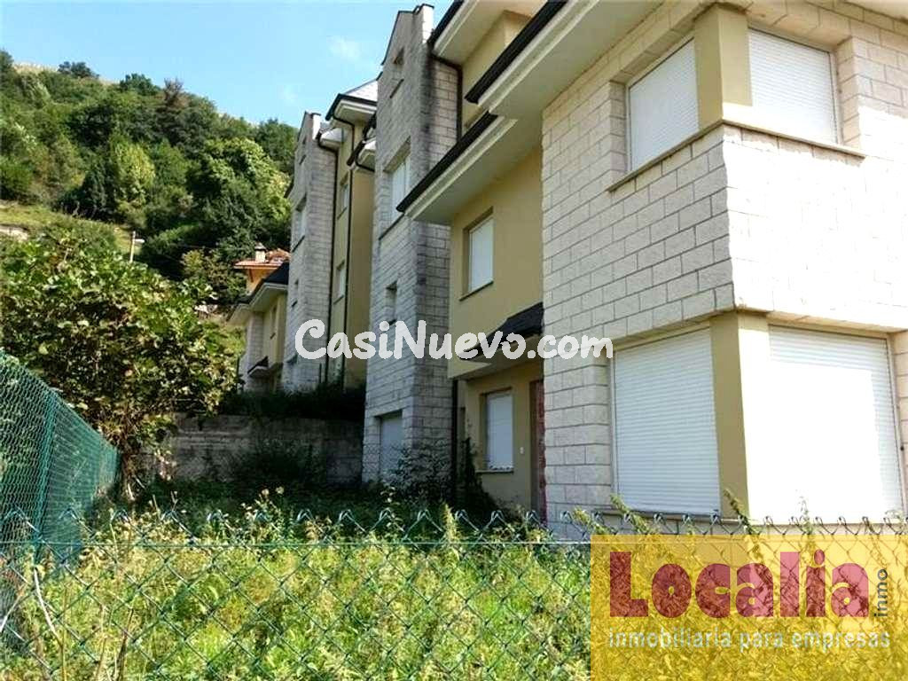 Promoción dúplex  y garajes en Arredondo.