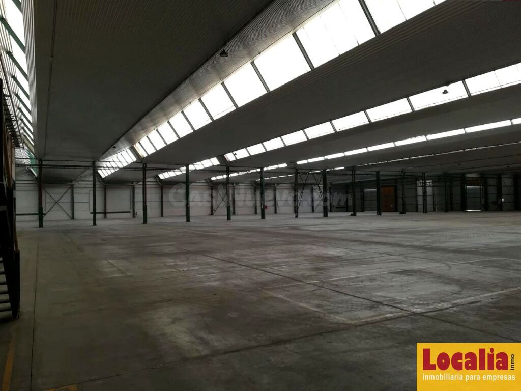 Nave industrial o logística con rápido acceso a la A-67 - foto 5
