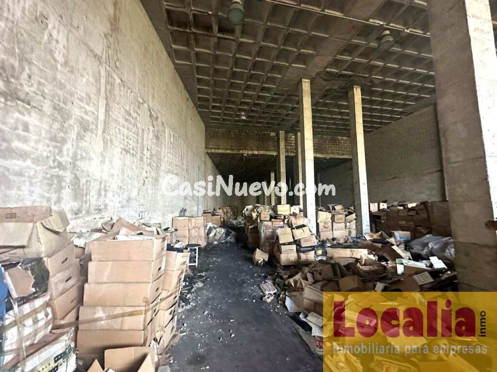 Venta de nave en Polígono Elegarcu, Camargo.
