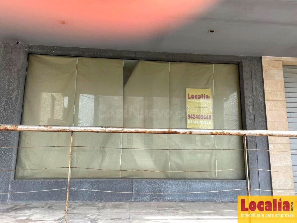 Interesante y amplio local en venta. Suances - foto 4