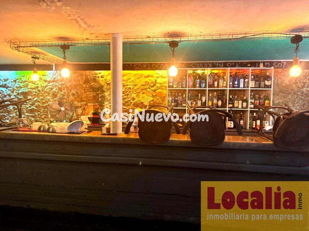 Bar cafetería muy céntrico en venta. Santander.