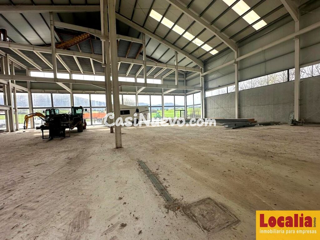 Amplia nave con campa en alquiler. Gajano. - foto 10