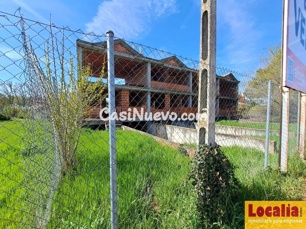 Obra parada a precio inigualable en Lerma, Burgos