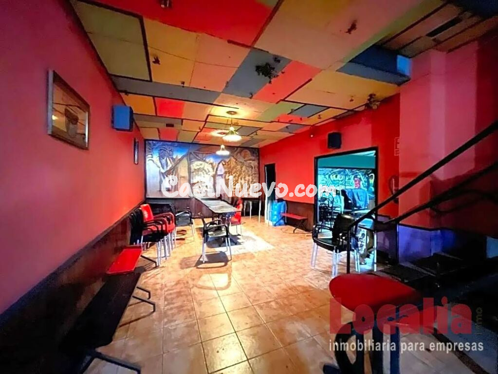 Interesante local de dos plantas en Palencia.