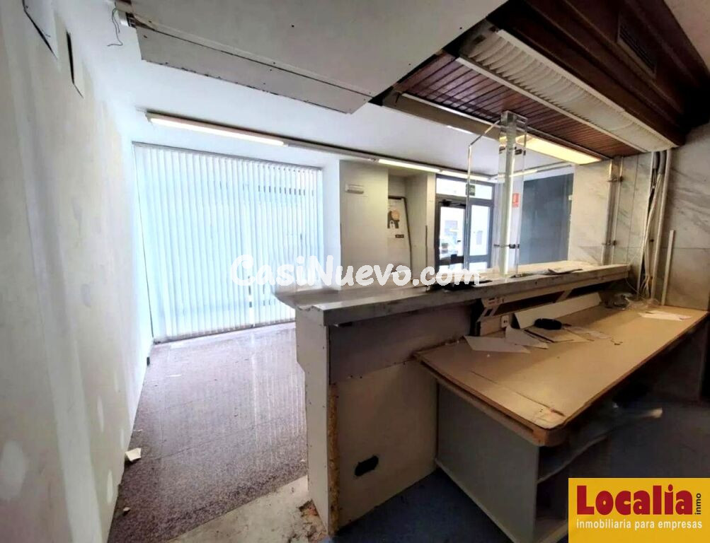 Local de tres niveles muy céntrico en Santander.