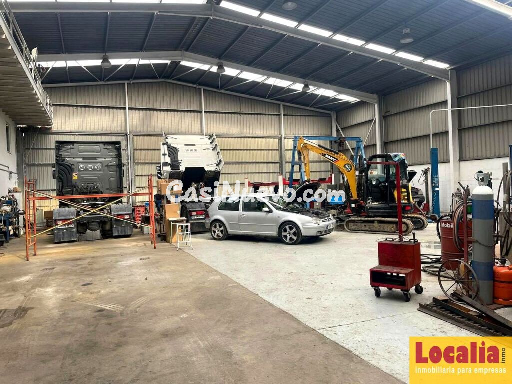 Alquiler de espectacular nave con campa. Gajano