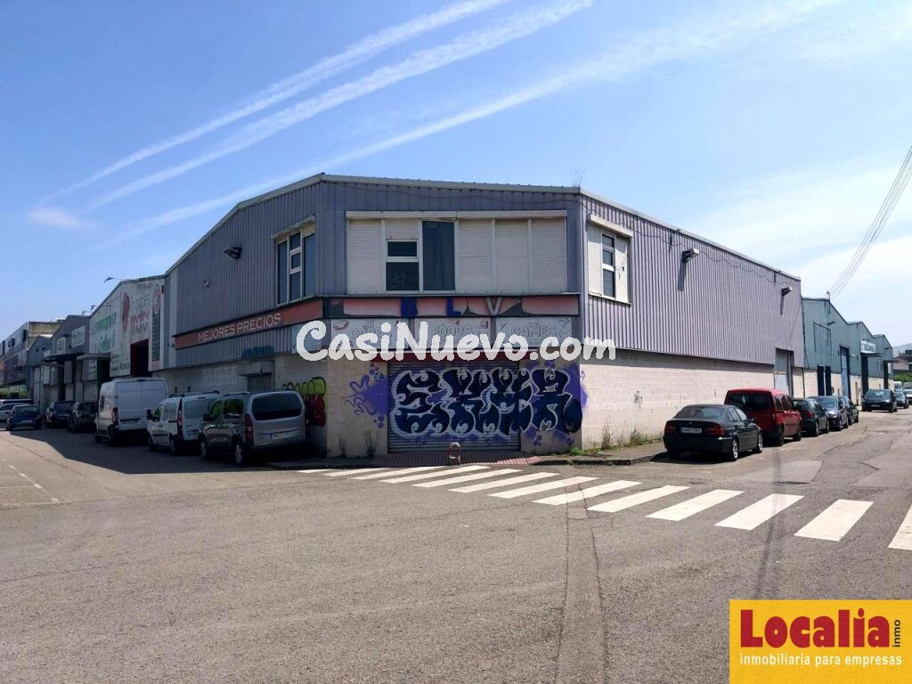 Nave industrial con 1024m2 en Santiago de Cartes