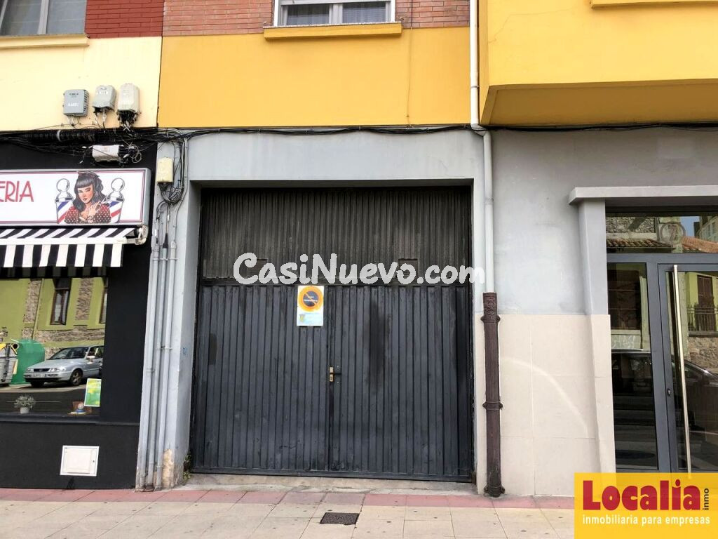 Versátil oficina con almacén y garaje en Torrelavega