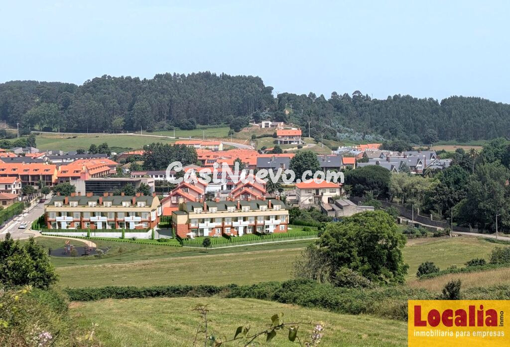 Obra nueva: vivienda con jardín y garaje, Mortera