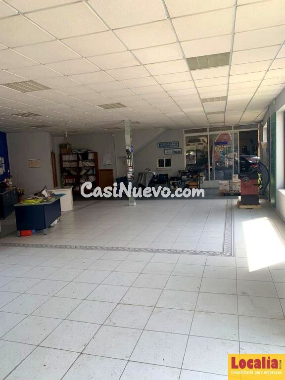 Céntrico y amplio local en Valladolid