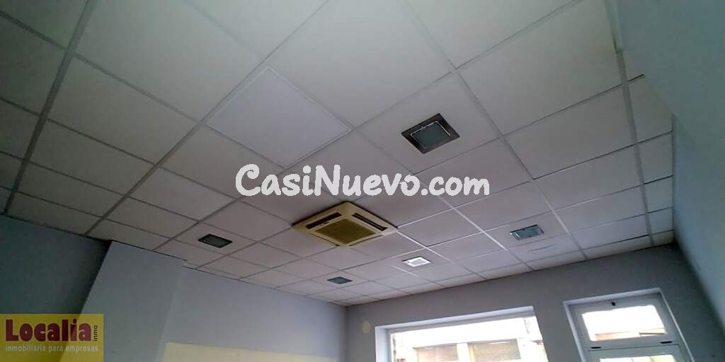 Amplio local para tus oficinas en el centro de Torrelavega