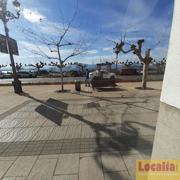 Alquiler de local frente a la Bahía de Santander