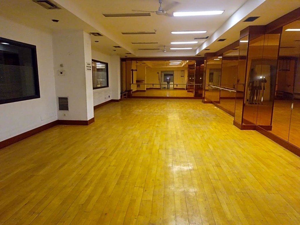 Local de 1600m² junto al centro de Santander - foto 3