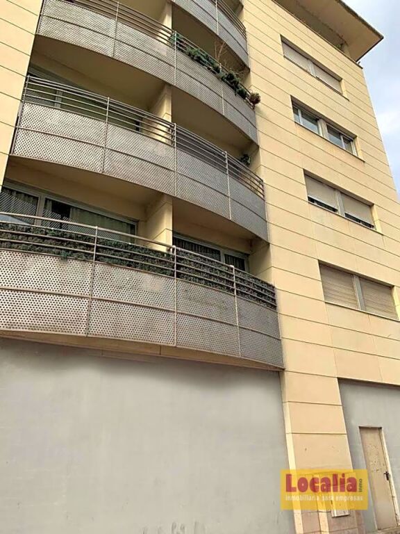 Local comercial en bruto junto a El Corte Inglés - foto 5