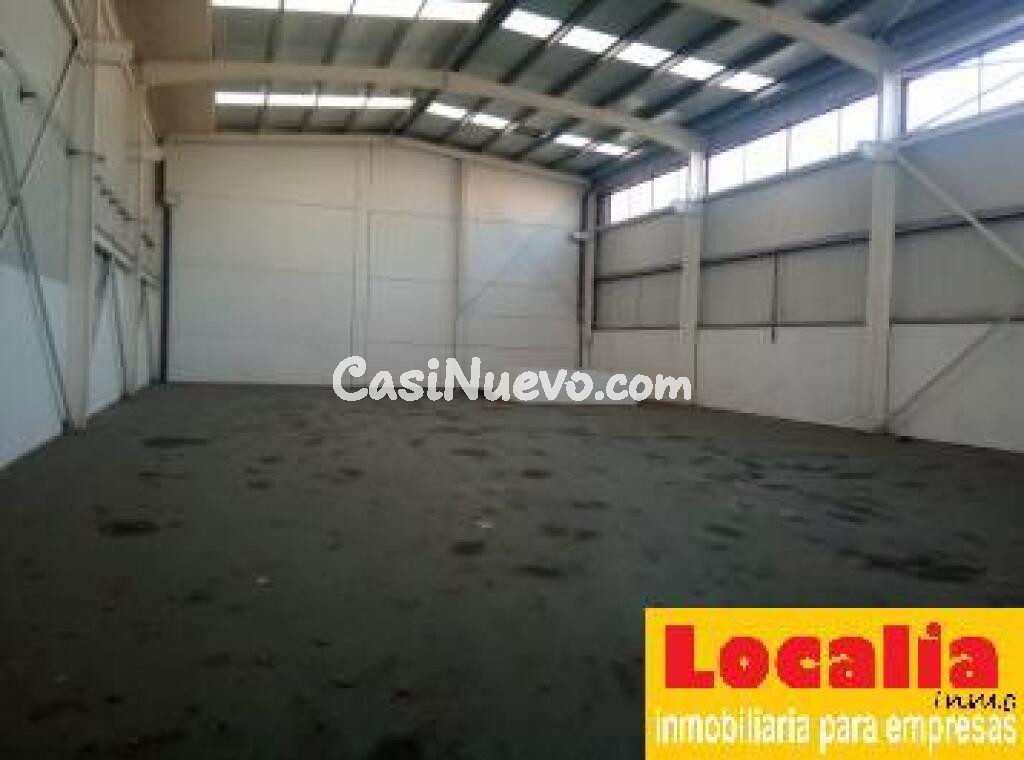 Nave industrial en Polígono Industrial de Barros
