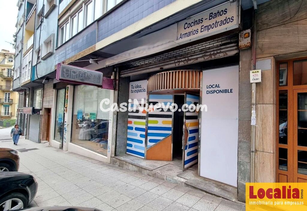 Amplio Local comercial en Santander