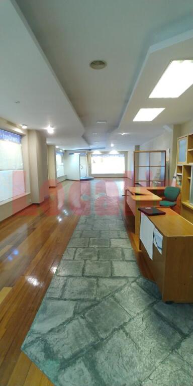 Local impecable en zona General Dávila, Santander - foto 3