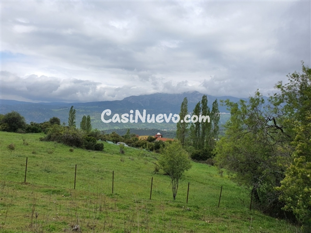 Suelo rústico en Venta en Algatocin Málaga