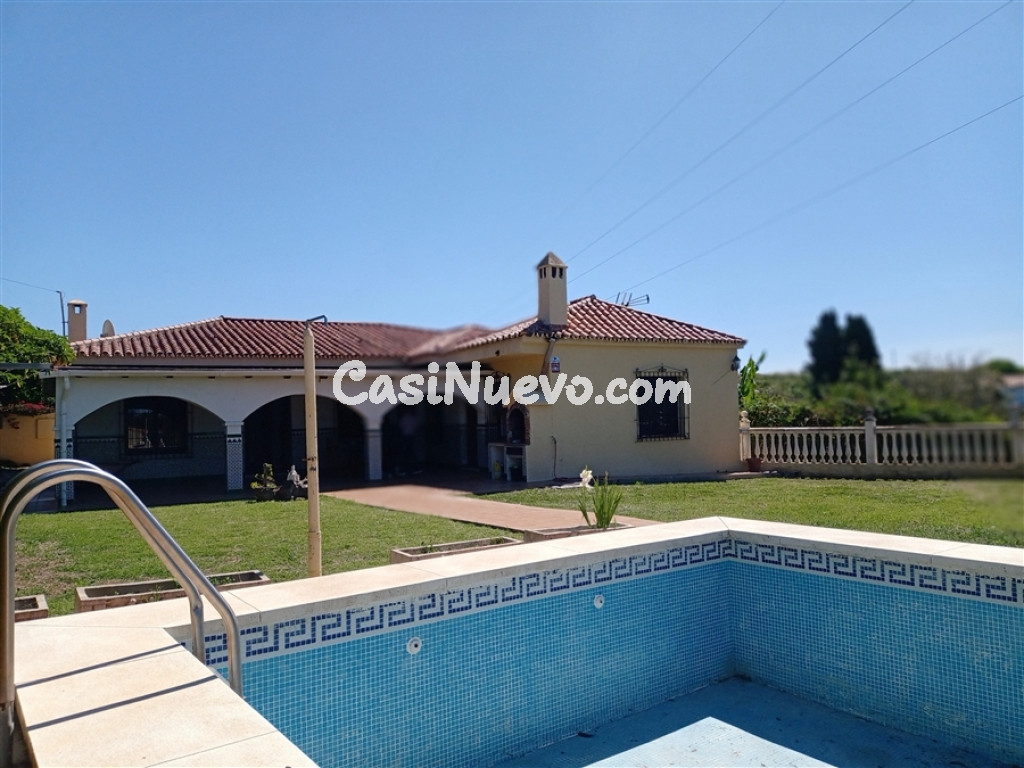 Casa-Chalet en Venta en Reinoso Málaga