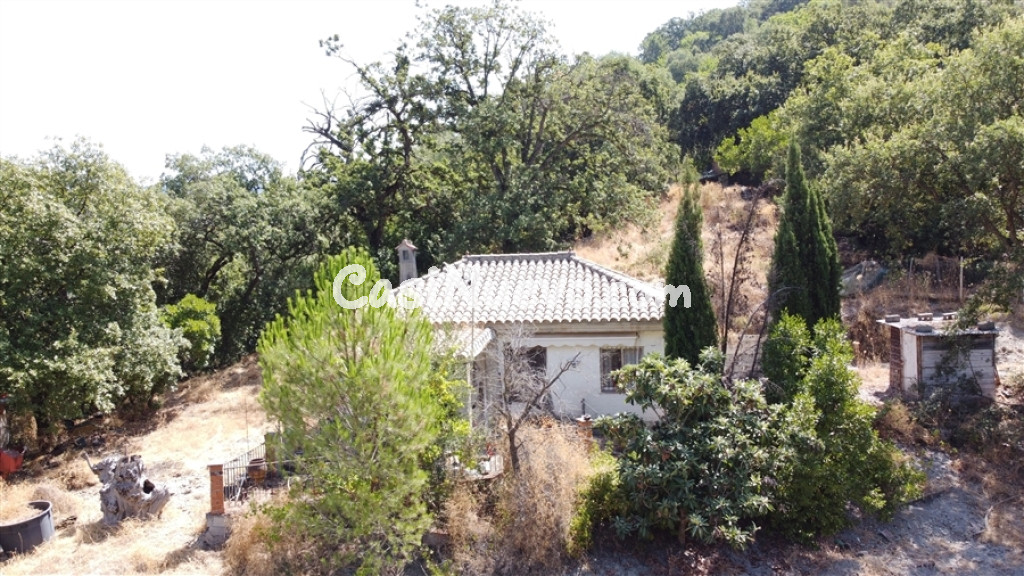 Casa de campo-Masía en Venta en Algatocin Málaga