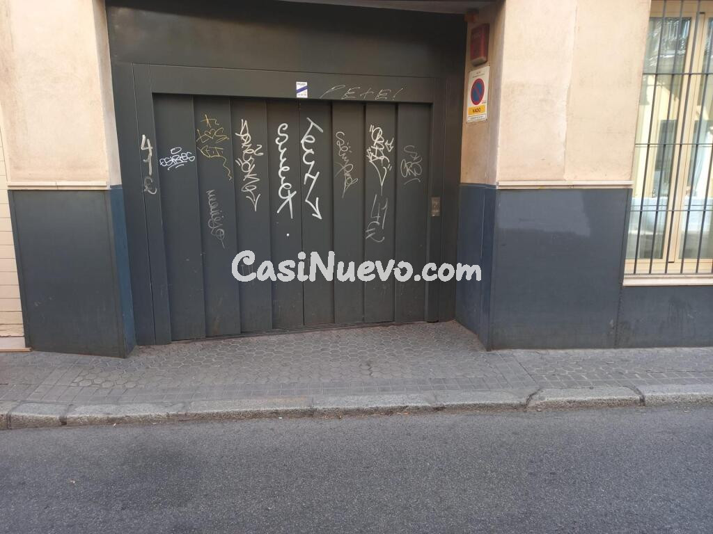 Plaza de Garaje Zona Santa Cruz