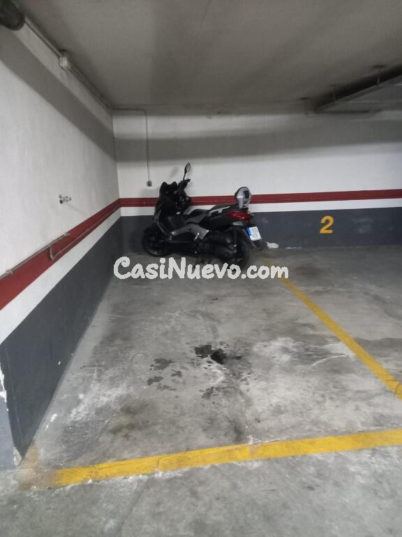 Plaza de Garaje Zona Santa Cruz