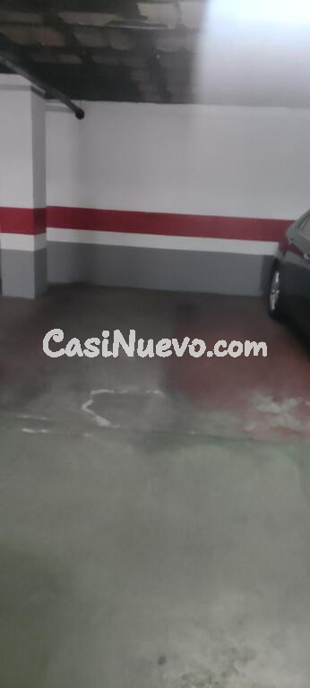 Estupenda plaza de garaje en plena Avda. Alcalde Luis Uruñuela!!