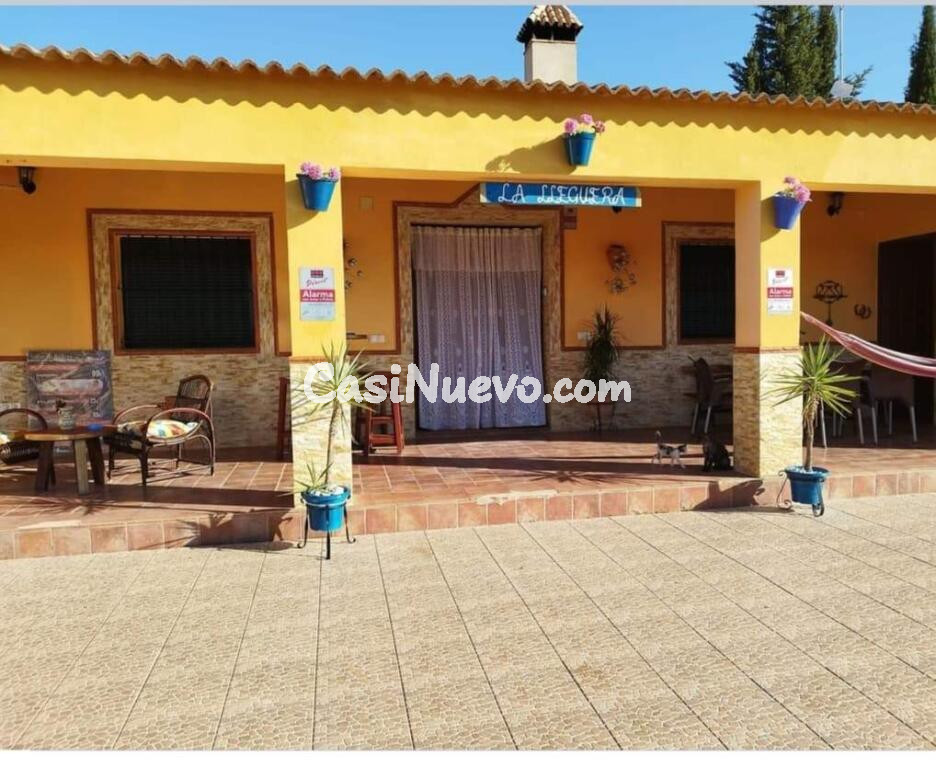Preciosa  casa con parcela y piscina en la Puebla de los Infantes!!! TIENE ESCRITURAS