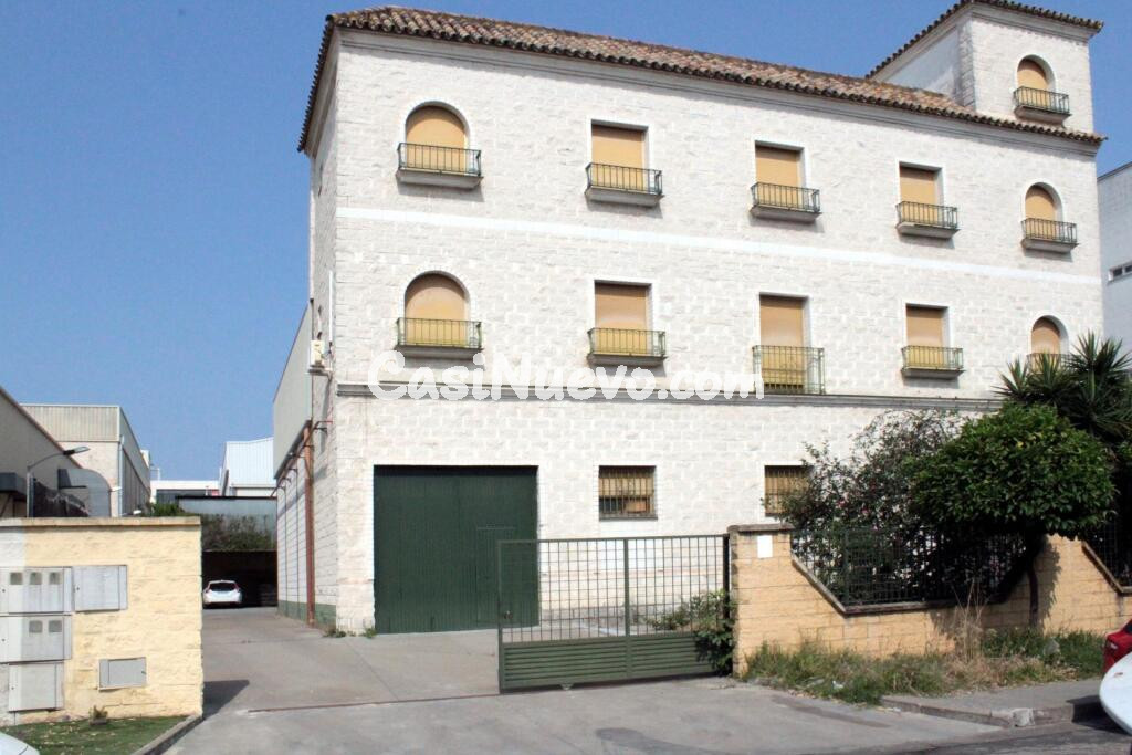 Nave industrial en Venta en Mairena Del Aljarafe Sevilla