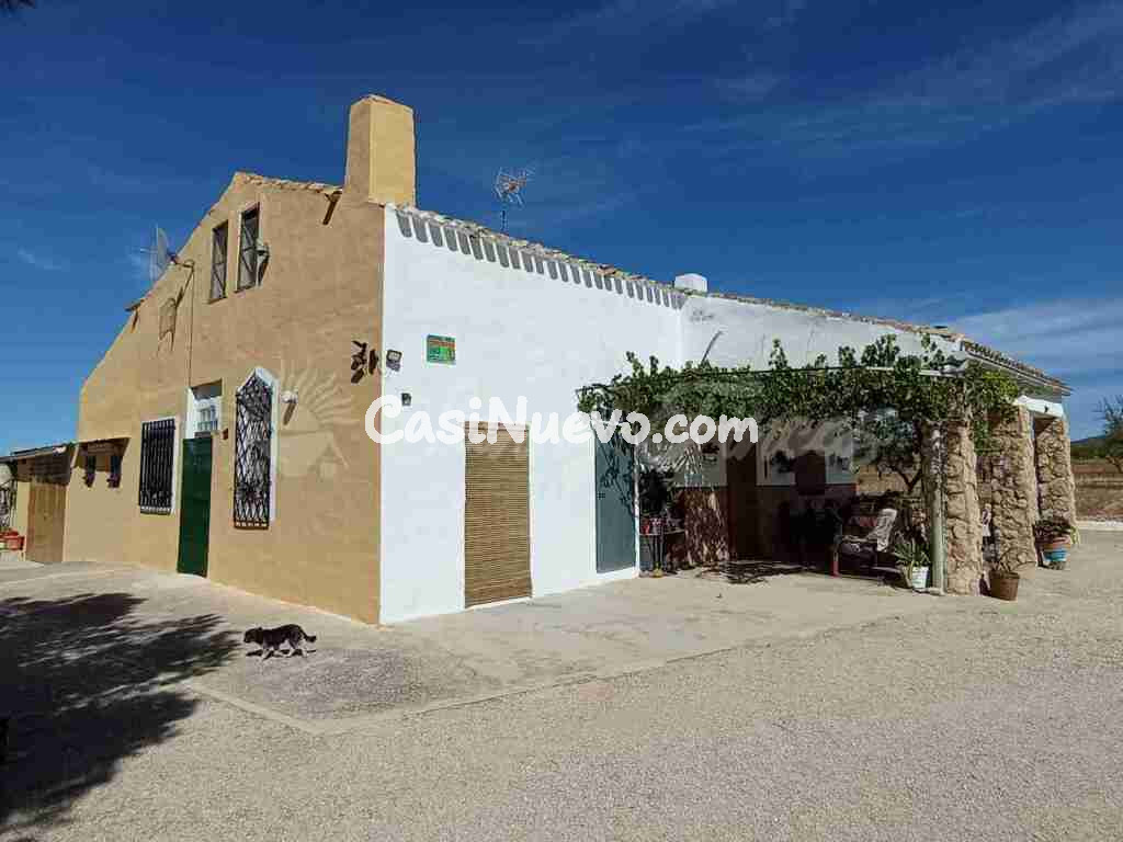 Casa de campo-Masía en Venta en Yecla Murcia