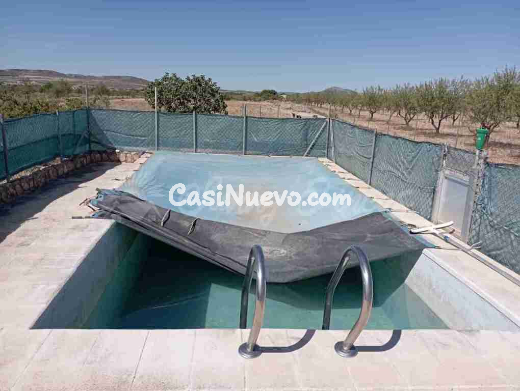 Casa de campo-Masía en Venta en Yecla Murcia