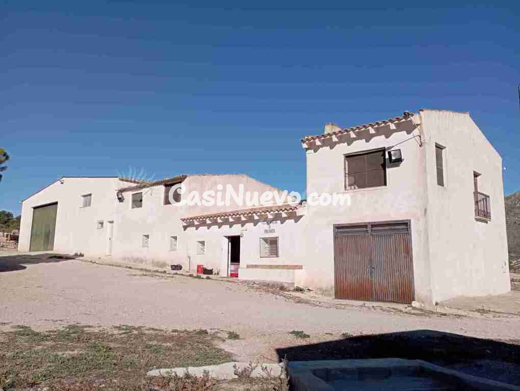 Casa de campo-Masía en Venta en Yecla Murcia