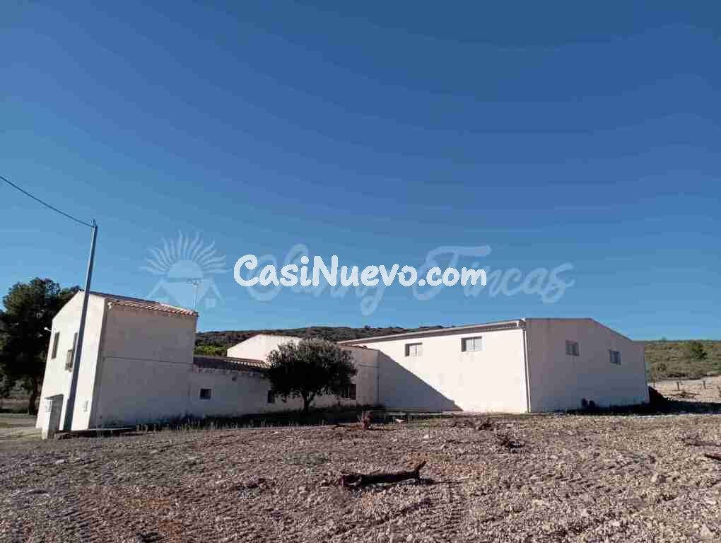 Casa de campo-Masía en Venta en Yecla Murcia
