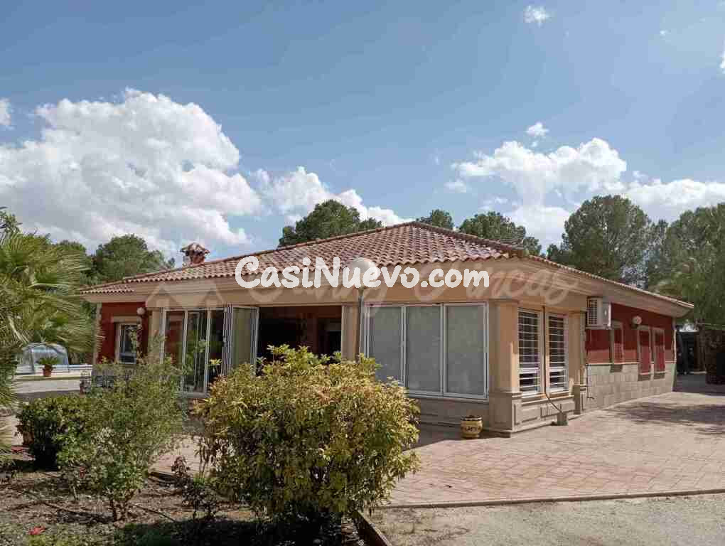 Casa-Chalet en Venta en Yecla Murcia