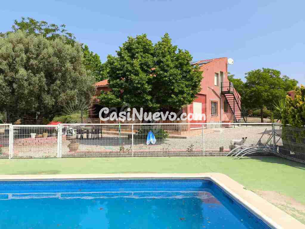 Casa-Chalet en Venta en Almansa Albacete