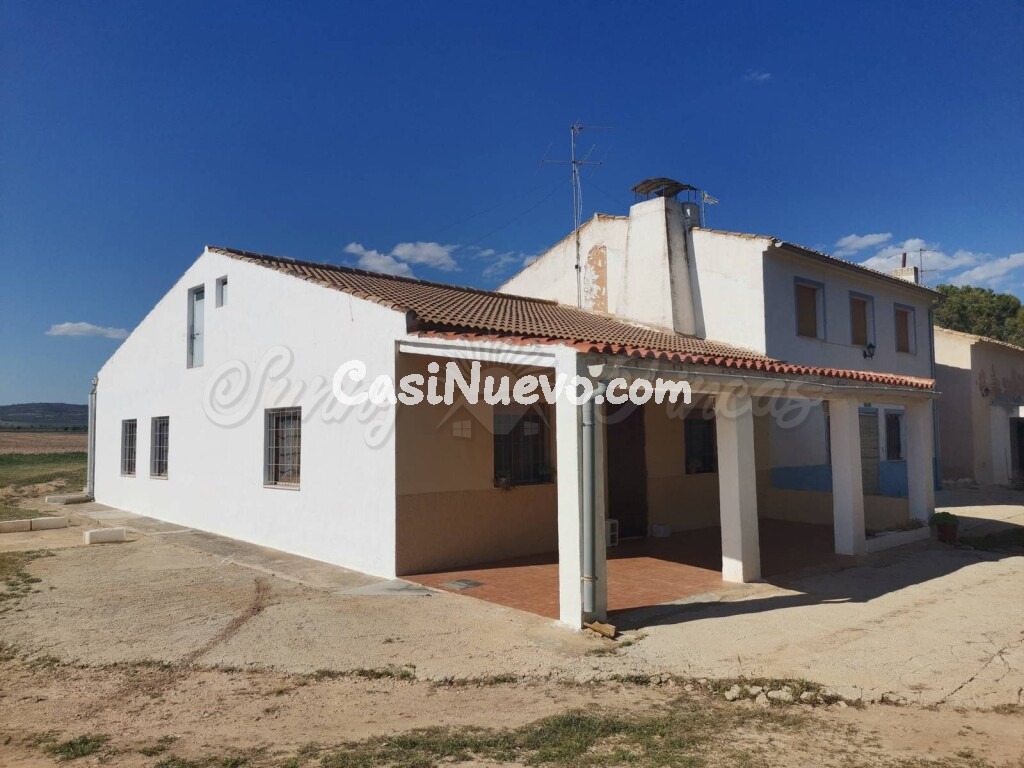 Casa de campo-Masía en Venta en Yecla Murcia